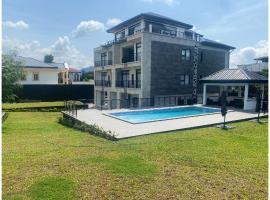 Home Xperience Luxury Apartments, alojamiento con cocina en Limbe