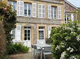 Villa Roc Vaudieu - Charmante maison de pêcheurs, hotel v destinaci Étretat