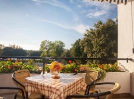 Two Bedroom Apartment Sonja with Seaview, hotel in Punat