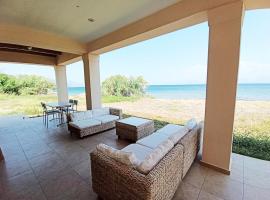 Teti Villa by the sea, hotel v destinaci Akrata