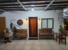 Sotera and Paz Forestville, hótel í Silang