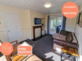 Wythenshawe 3 bed Family Home by City SuperHost, hotel in Wythenshawe