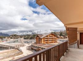 150m des pistes, appartement pour 8 avec balcon、ラ・ジュー・デュ・ルーのホテル