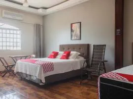 OYO M&J Hotel