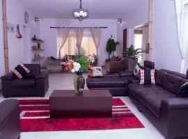 White Guest House -Kakiri
