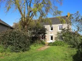 3 Bedroom Stunning Home In Plougasnou