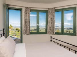 Fagias Luxury Apartment, by ZanteWize，位于Agia Marina的酒店