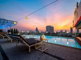 Sunday JA Plus Hotel