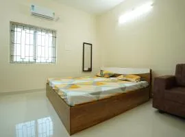 Bhakti Bliss Homestay - New Luxurious Pent house with AC