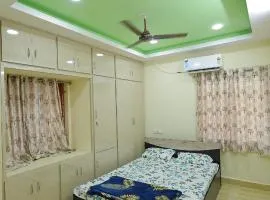 Bhakti Bliss Homestay - 2BHK modern Apartment with AC, Wifi and Android TV