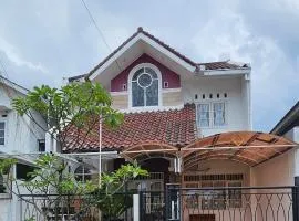 Pinus Homestay by DT Guesthouse