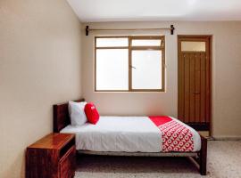 OYO Hotel Emperador, Oaxaca, hotel sa Oaxaca City