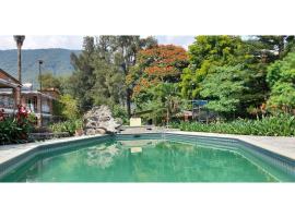 Capital O Posada Del Pescador Jocotepec, khách sạn 3 sao ở Chapala
