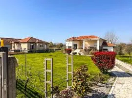 Charming Countryside Villa with Garden & Terrace near Skadar Lake