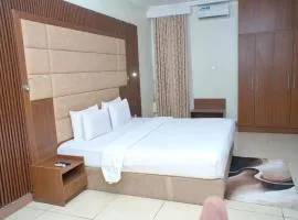 Brix Royale Suites