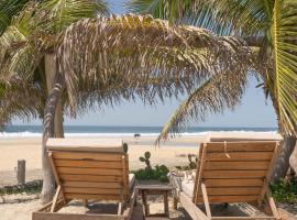 Cabanas Adobe Frente Al Mar, מלון בפוארטו אסקונדידו