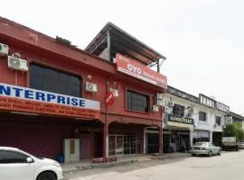 OYO 89960 Manjung Inn Hotel