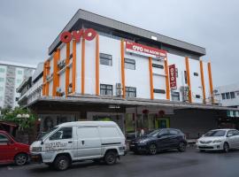 Super OYO 976 Dragon Inn, hotel poblíž Letiště Miri - MYY, Miri