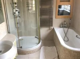 Willesden Boutique Hotel