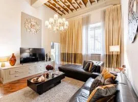 Albizi 25 Luxury Home