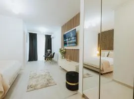 Mara Studio Hills