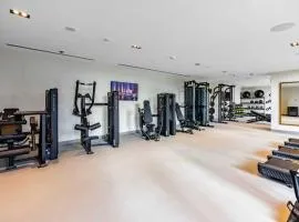 OYO 1349 Home Burj Crown Luxury 1Bed Apartment