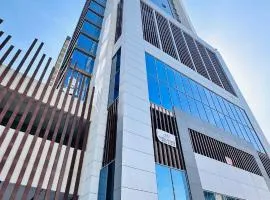 Luxurious Studio Apartment Burj View with Balcony Free Parking by Belvilla
