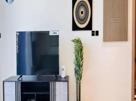 OYO HOME 1386 Premium One Bedroom Apartments