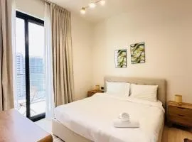 OYO 1287 Home Fully Furnished 1Bed At JVC