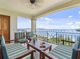 Stunning Condo with Panoramic Beach, Ocean, and Mountain Views in Playa Flamingo