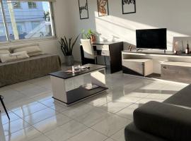 Edificio Farfalle, hotel in La Plata