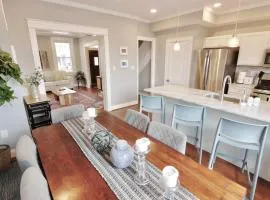 Taylor St Townhouse - Private Parking