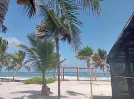 La caba&ntilde;a del pescador, hotel de playa en T&oacute;cuaro