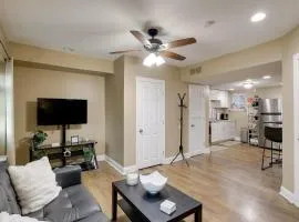 1 Mi to Dtwn Wilmington Convenient and Cozy Home!