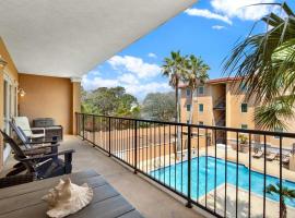 Brass Rail Condo 212，位于泰比岛的酒店