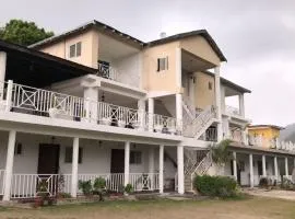 Starlight Chalet & Health Spa