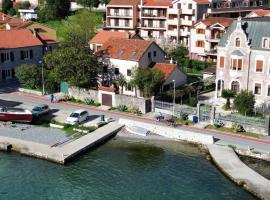 Waterfront Villa Magnolia, hotel v destinaci Kotor
