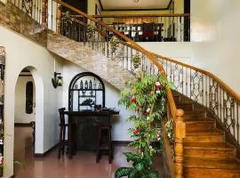 Villa Adelle At Silang