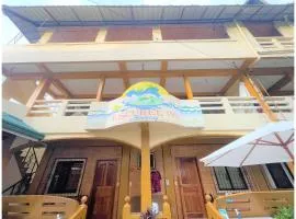 OYO 876 Escurel Inn Boracay, hotel near Godofredo P. Ramos Airport - MPH, Boracay
