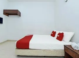 Hotel O Senyum Inn