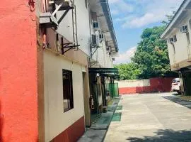 OYO 1026 Evita Hotel Bacoor
