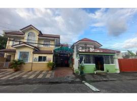 OYO 1048 Jomckayl Apartelle, Hotel in Naga
