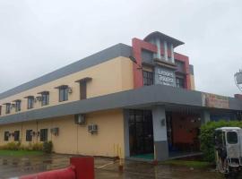 OYO 1037 Lendes Tourist Inn Main, khách sạn ở Naga