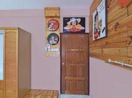 OYO HOME 90764 Coke Guest House, hotel v destinaci Masjid Tanah