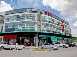 OYO 89840 69 Room 4 Stay
