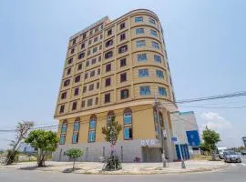 Capital O 215 An Duc Hotel Da Nang
