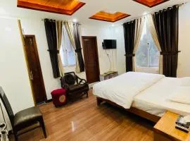 Paradise View Hotel & Restaurant