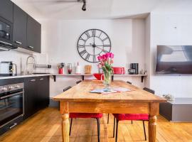 Bel appt 42m² au cœur de Trouville 2mns de la mer, ξενοδοχείο στο Trouville-sur-Mer