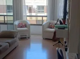 15 metros do Carnaval, em Ondina, perto da Praia