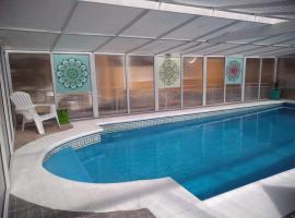 Cabañas Pio Pio, hotel u gradu Merlo